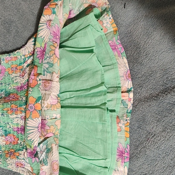 New 2pc size 4 outfit - Picture 7 of 7